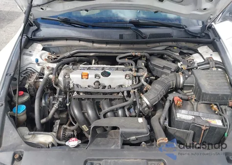 2010 Honda Accord 2.4 Ex-L из США, поврежденный, VIN 1HGCS1B87AA002731